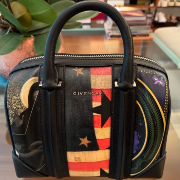 Super rare limited edition Givenchy 'Lucrezia' American Flag Top Handle Satchel - Picture 2 of 8